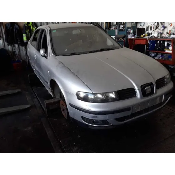 SEAT TOLEDO (1M2) '2001 * PLATA