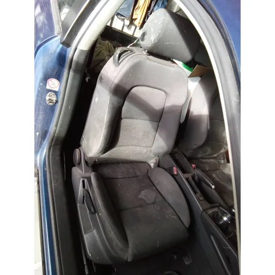 AUDI A3 (8P) '2003 1.6 AZUL