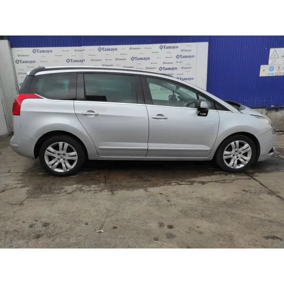 PEUGEOT 5008 '2013 1.6 HDI FAP PLATA