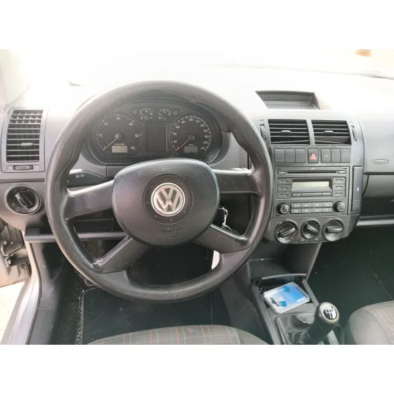 Volkswagen POLO IV (9N_, 9A_) 2005