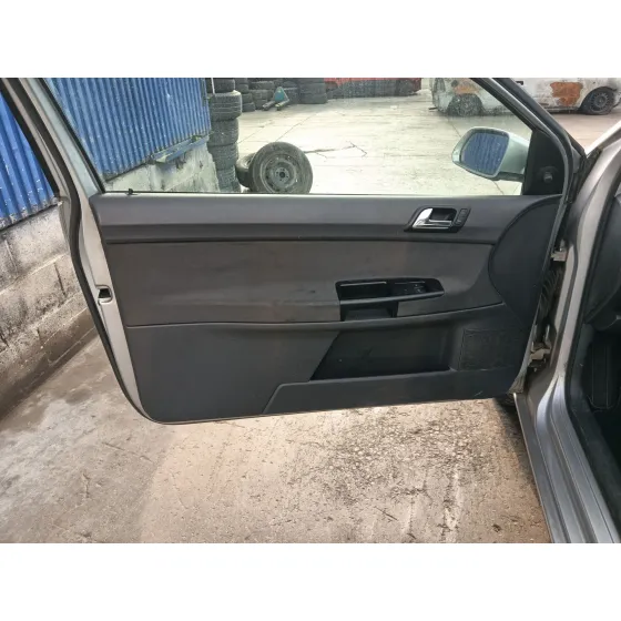 Volkswagen POLO IV (9N_, 9A_) 2005