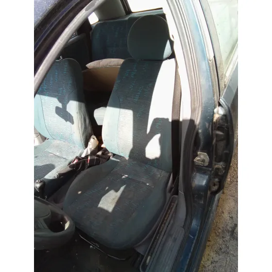 OPEL CORSA C '2001 1.2 16V CAT (Z 12 XE / LW4) AZUL