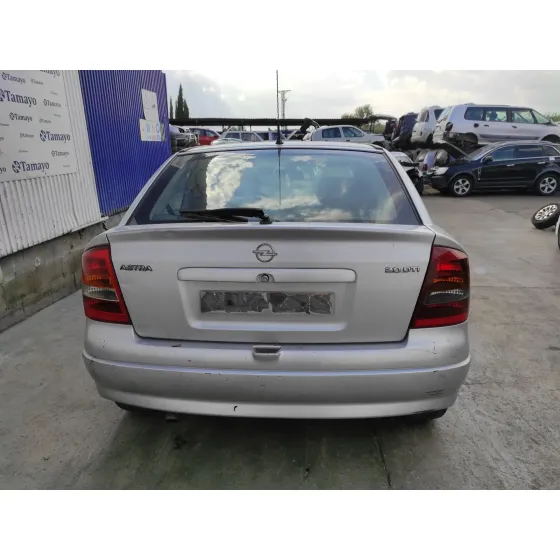 OPEL ASTRA G BERLINA '2003 2.0 DTI PLATA