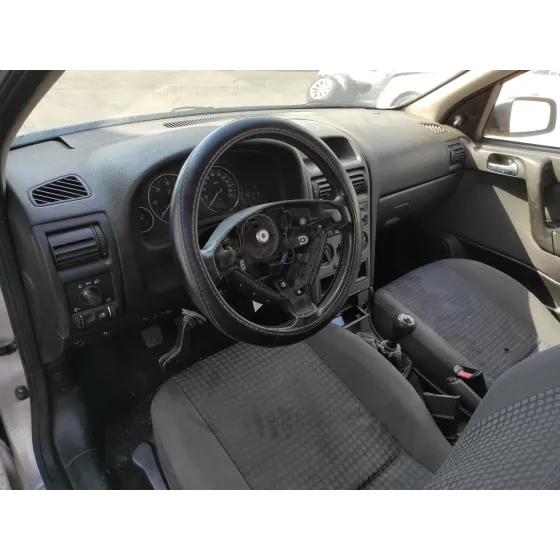 OPEL ASTRA G BERLINA '2003 2.0 DTI PLATA