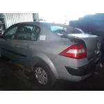 RENAULT MEGANE II BERLINA 3P RENAULT MEGANE II BERLINA 3P '2003 1.9 DCI DIESEL GRIS 2002
