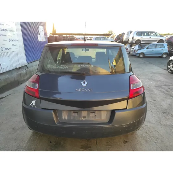 RENAULT MEGANE II BERLINA 3P '2008 * NEGRE