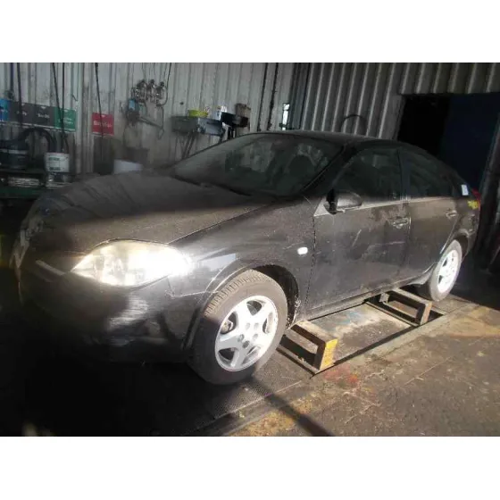 NISSAN PRIMERA BERLINA (P12) '2002 1.6 CAT NEGRO
