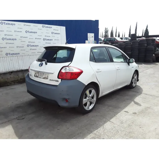 Toyota AURIS DE150A 2011