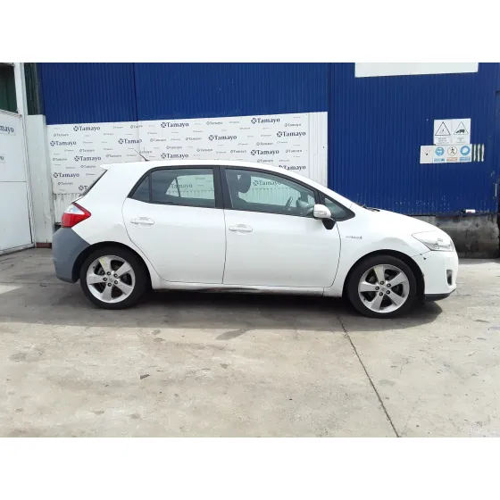 Toyota AURIS DE150A 2011