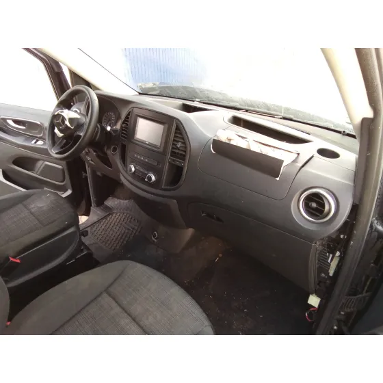 MERCEDES VITO TOURER (447) '2018 2.1 CDI CAT NEGRO/AMARILLO