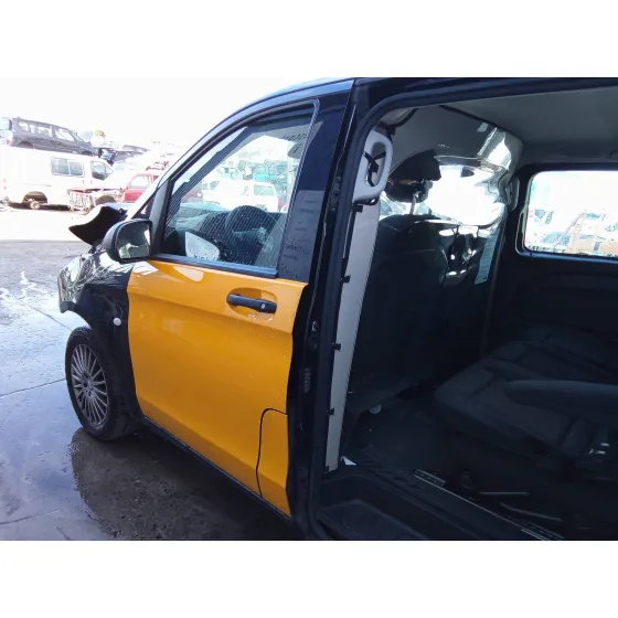 MERCEDES VITO TOURER (447) '2018 2.1 CDI CAT NEGRO/AMARILLO