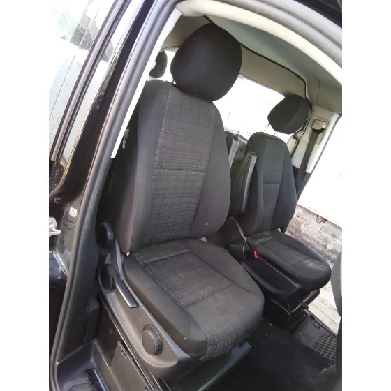 MERCEDES VITO TOURER (447) '2018 2.1 CDI CAT NEGRO/AMARILLO