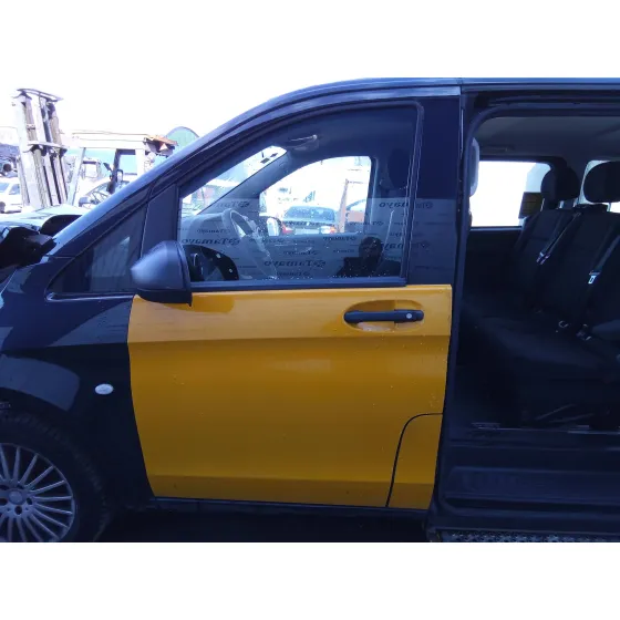 MERCEDES VITO TOURER (447) '2018 2.1 CDI CAT NEGRO/AMARILLO