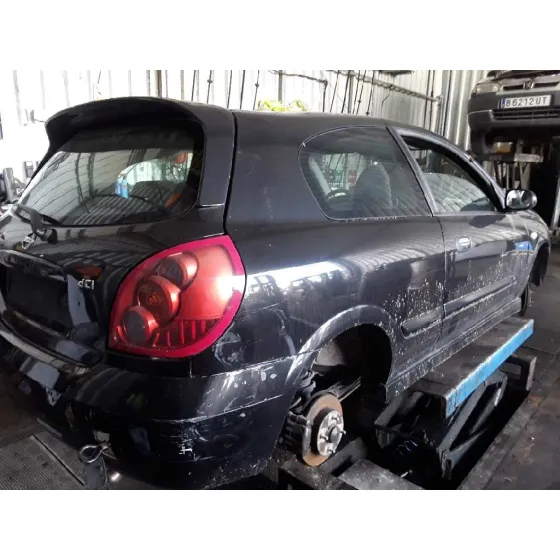 NISSAN ALMERA (N16/E) '2005 2.2 DCI DIESEL CAT NEGRO