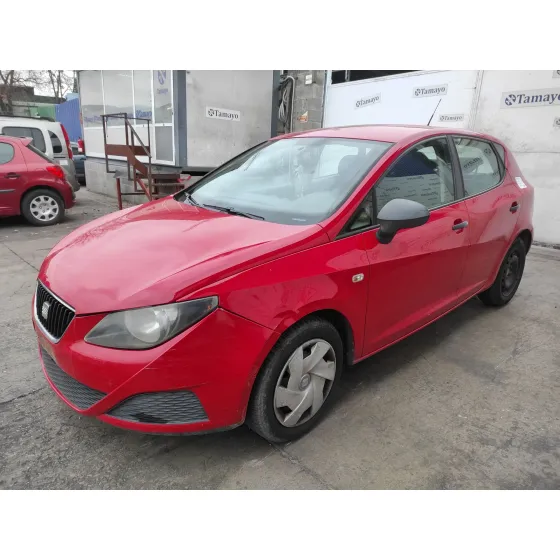 SEAT IBIZA (6J5) '2011 1.2 12V ROJO