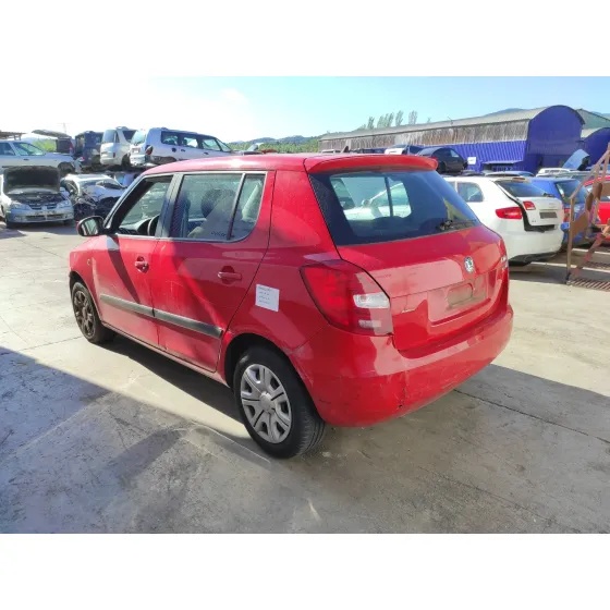 SKODA FABIA (5J2 ) '2012 1.2 ROJO