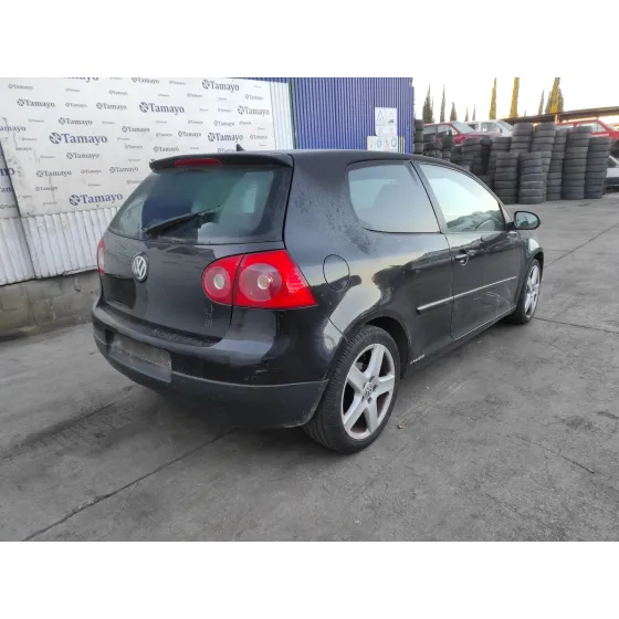 VOLKSWAGEN GOLF V BERLINA (1K1) '2007 NEGRO