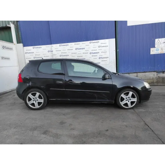 VOLKSWAGEN GOLF V BERLINA (1K1) '2007 NEGRO