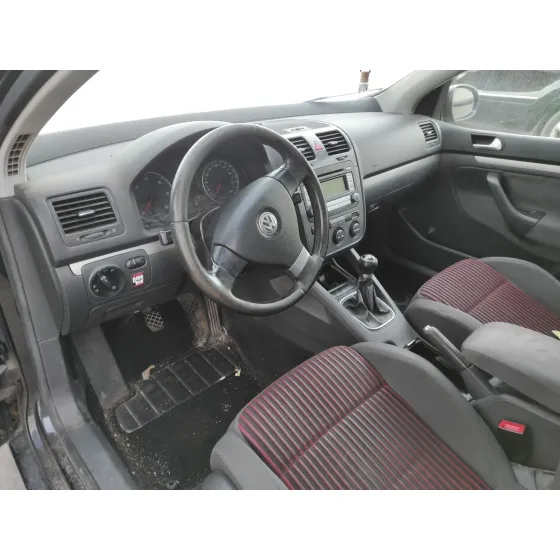 VOLKSWAGEN GOLF V BERLINA (1K1) '2007 NEGRO