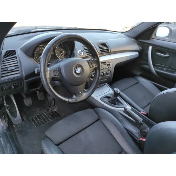 BMW SERIE 1 BERLINA (E81/E87) '2007 * AZUL MARINO