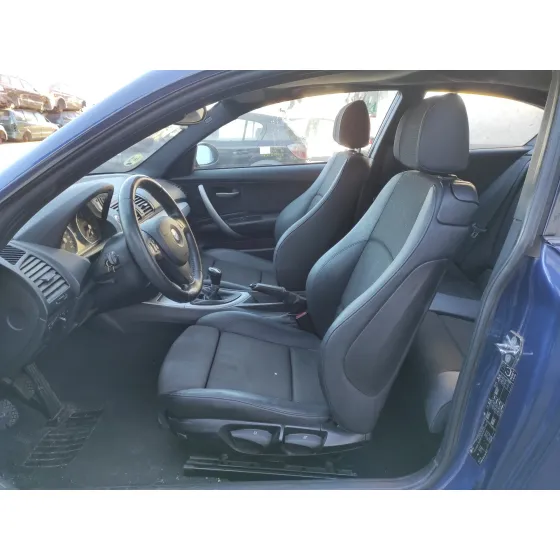BMW SERIE 1 BERLINA (E81/E87) '2007 * AZUL MARINO