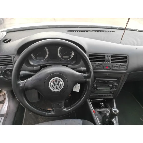 VOLKSWAGEN BORA BERLINA (1J2) '2004 1.9 SDI PLATA