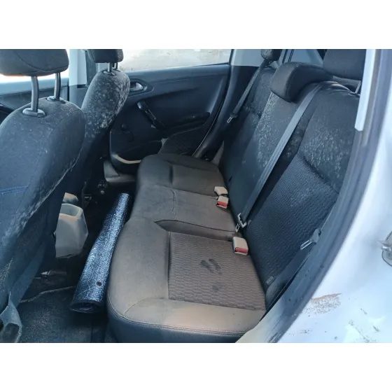 Peugeot 208 I (CA_, CC_) 2018