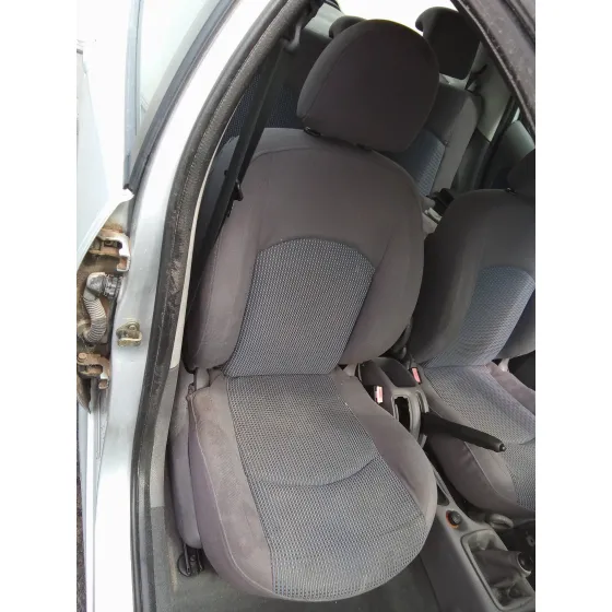 PEUGEOT 206 BERLINA '2004 1.4 PLATA