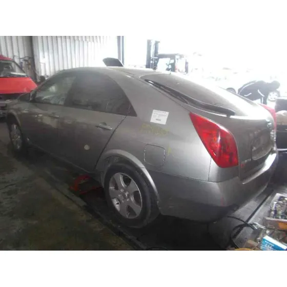 NISSAN PRIMERA BERLINA (P12) '2004 1.9 16V TURBODIESEL CAT PLATA
