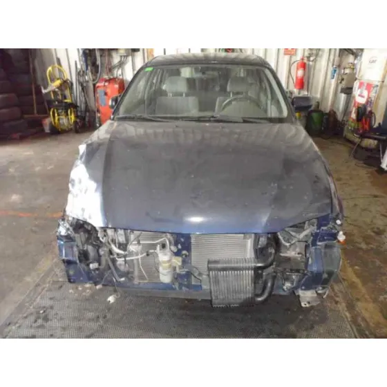 MAZDA 626 BERLINA (GF) '2002 2.0 TURBODIESEL CAT AZUL