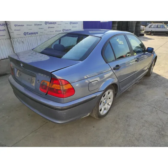 BMW SERIE 3 BERLINA (E46) '2002 2.0 24V AZUL