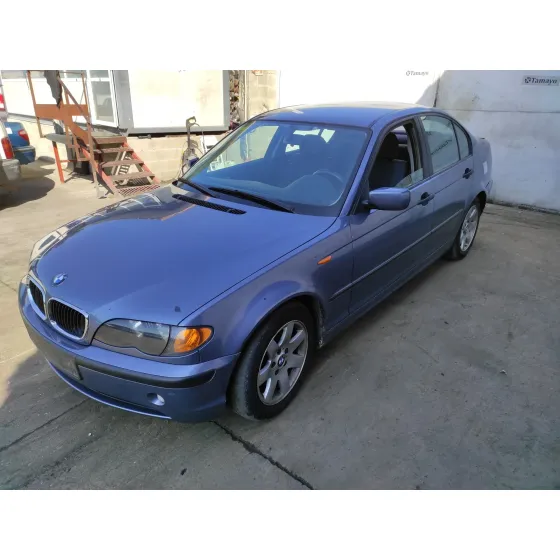 BMW SERIE 3 BERLINA (E46) '2002 2.0 24V AZUL