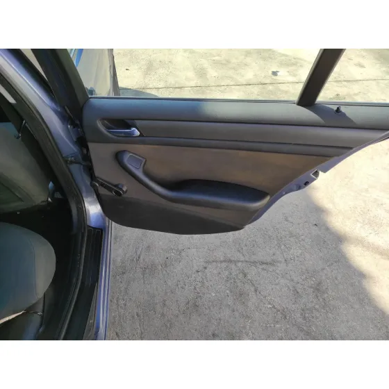 BMW SERIE 3 BERLINA (E46) '2002 2.0 24V AZUL