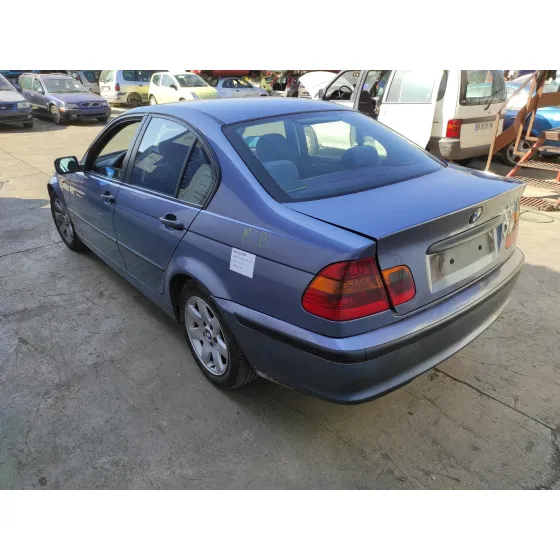 BMW SERIE 3 BERLINA (E46) '2002 2.0 24V AZUL