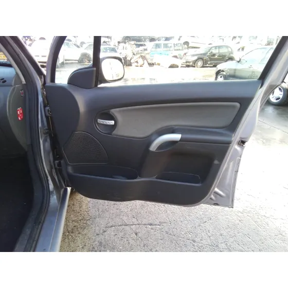 CITROEN C3 '2004 1.4 HDI PLATA