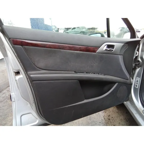 PEUGEOT 407 '2006 2.0 16V HDI FAP CAT (RHR / DW10BTED4) PLATA