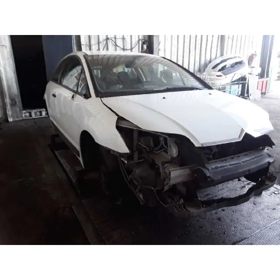 CITROEN C4 BERLINA '2008 1.6 16V HDI FAP BLANCO