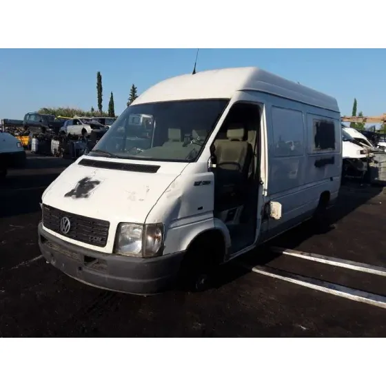 VOLKSWAGEN LT CAJA CERRADA / COMBI (MOD. 1997) '2005 2.5 TDI BLANCO