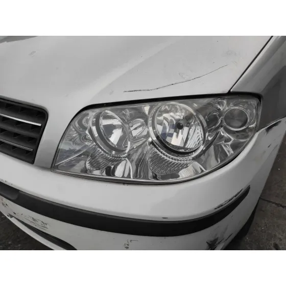 FIAT PUNTO BERLINA (188) '2004 1.2 CAT PLATA
