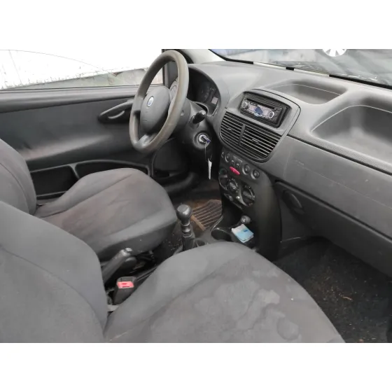 FIAT PUNTO BERLINA (188) '2004 1.2 CAT PLATA