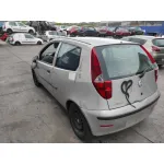 FIAT PUNTO BERLINA (188) FIAT PUNTO BERLINA (188) '2004 1.2 CAT PLATA 2003