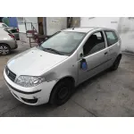 FIAT PUNTO BERLINA (188) FIAT PUNTO BERLINA (188) '2004 1.2 CAT PLATA 2003