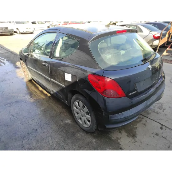 PEUGEOT 207 '2007 1.4 HDI FAP NEGRO