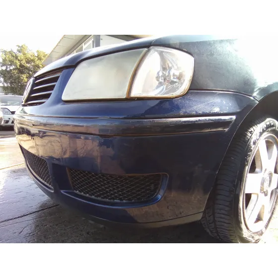 VOLKSWAGEN POLO BERLINA (6N2) '2001 1.4 16V AZUL MARINO