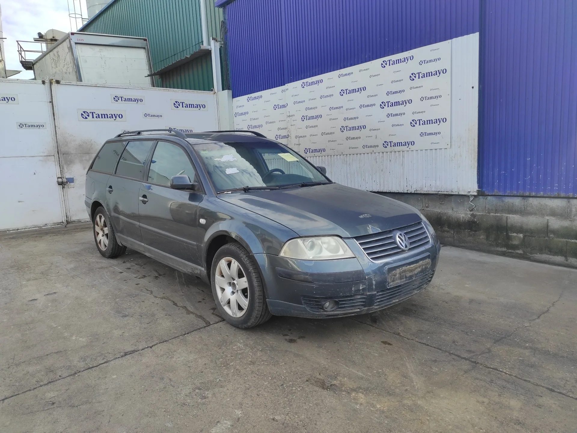 VOLKSWAGEN PASSAT VARIANT (3B6) '2003 * NEGRO