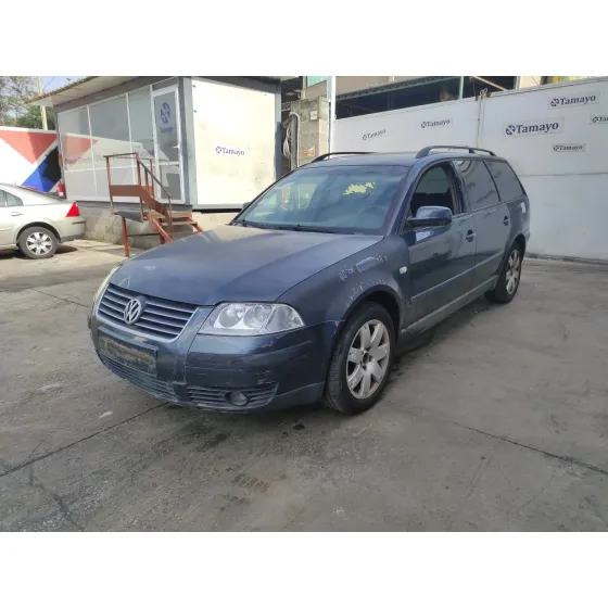 VOLKSWAGEN PASSAT VARIANT (3B6) '2003 * NEGRO