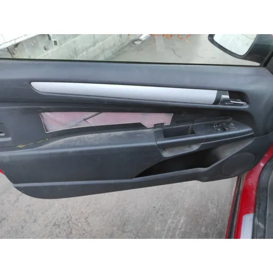 OPEL ASTRA GTC '2006 1.7 16V CDTI ROJO