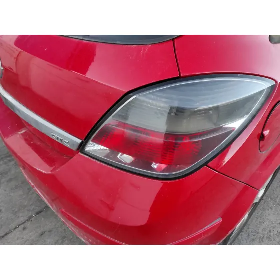 OPEL ASTRA GTC '2006 1.7 16V CDTI ROJO
