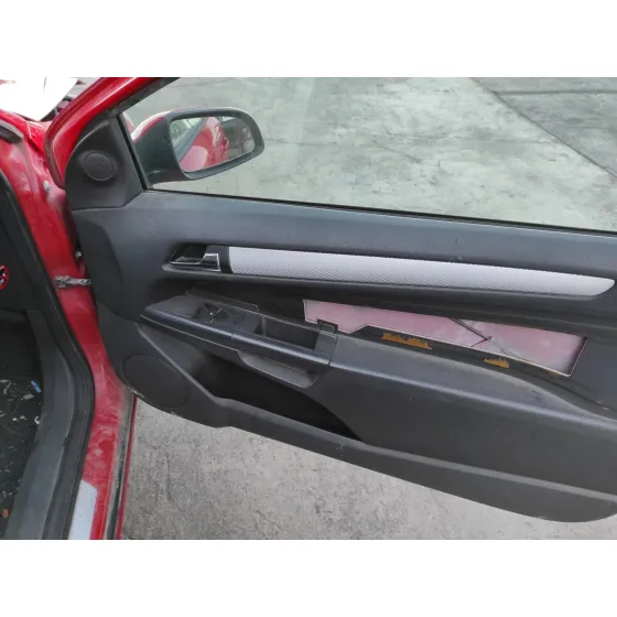 OPEL ASTRA GTC '2006 1.7 16V CDTI ROJO