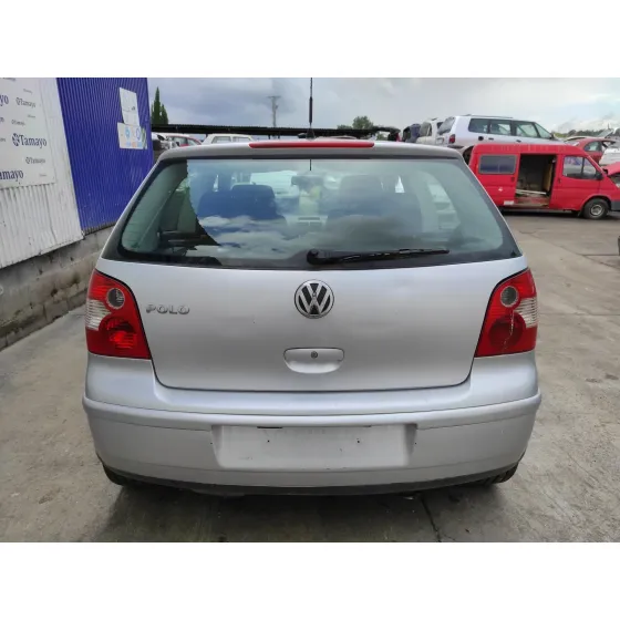 VOLKSWAGEN POLO (9N1) '2003 1.4 16V PLATA